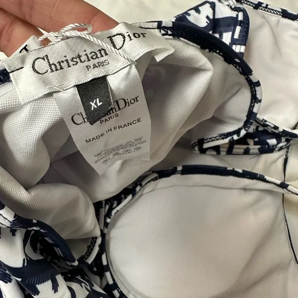 Signature One-Piece Swimsuit Navy and white monogram size XL - Picture 9 of 11